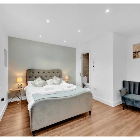 Classic 2Bd Flat In Chelmsford Exteriör bild