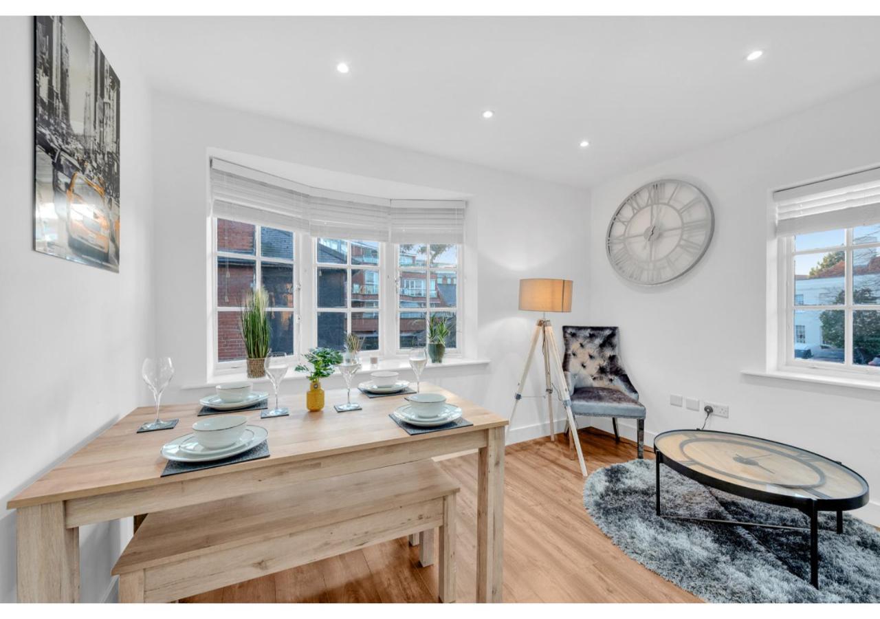 Classic 2Bd Flat In Chelmsford Exteriör bild